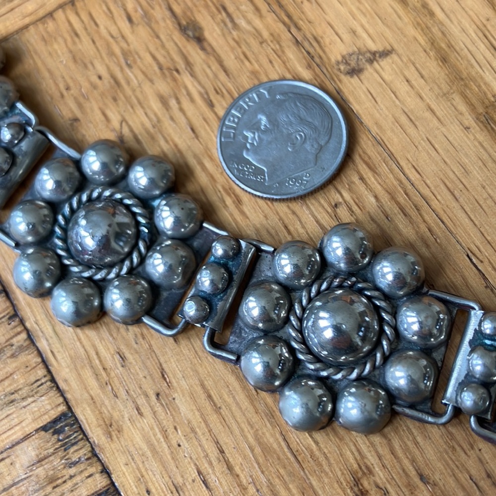 Incredible Vintage Concho Blossom Bracelet 8.5 inches - Picture 8 of 16